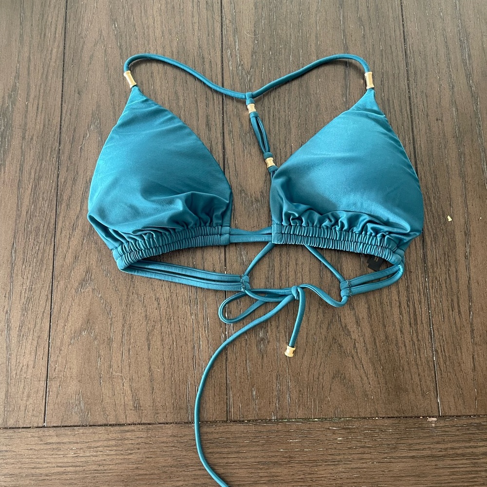 Vix bikini top size D